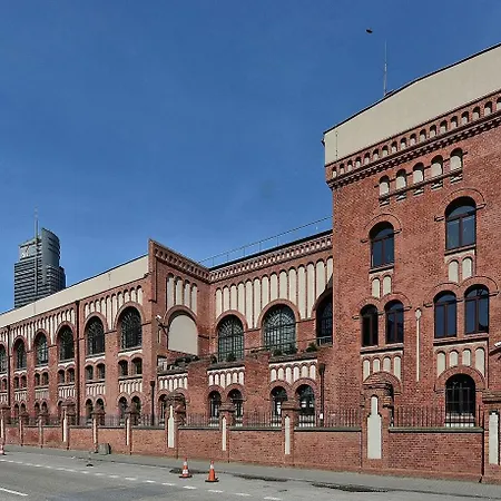 Jk 47 A Z Miejscem Postojowym W Garazu Апартаменты