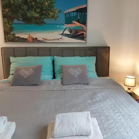 Jk 47 A Z Miejscem Postojowym W Garazu Appartement Varsovie