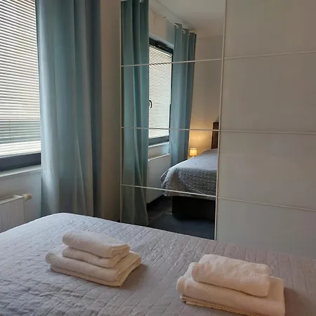 Jk 47 A Z Miejscem Postojowym W Garazu Apartment