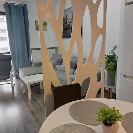 Appartement Jk 47 A Z Miejscem Postojowym W Garazu