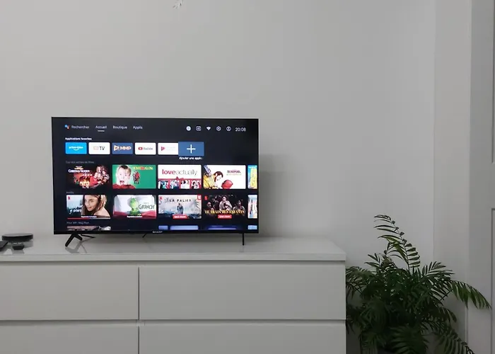 Jk 47 A Z Miejscem Postojowym W Garazu