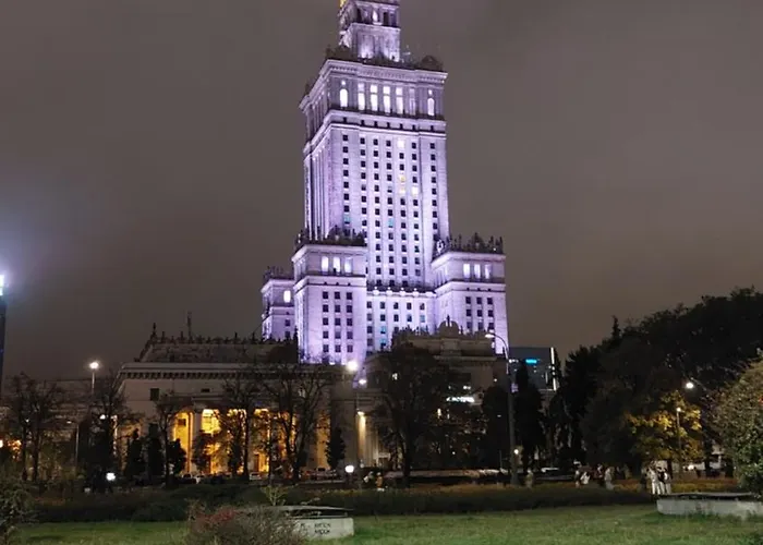 Jk 47 A Z Miejscem Postojowym W Garazu *