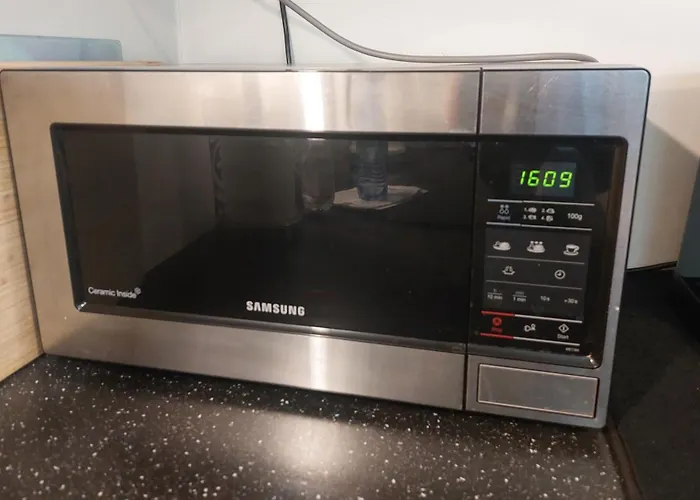 Jk 47 A Z Miejscem Postojowym W Garazu