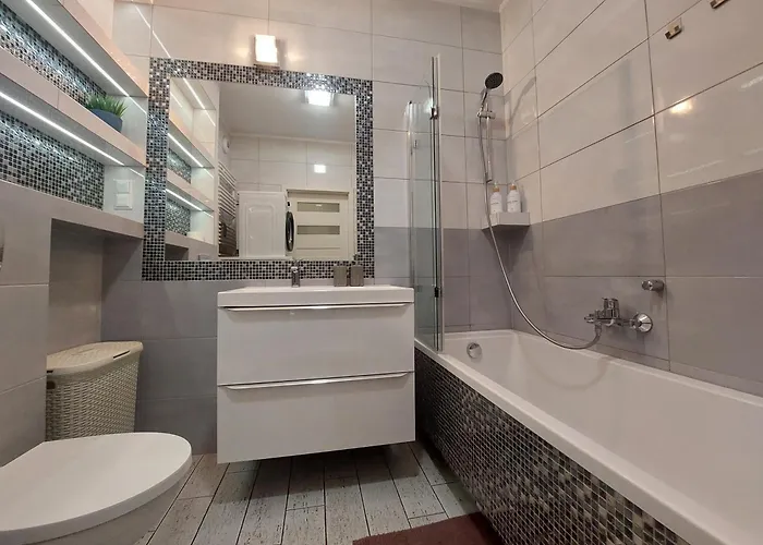 شقة Jk 47 A Z Miejscem Postojowym W Garazu