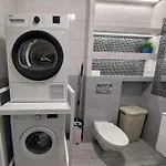 Jk 47 A Z Miejscem Postojowym W Garazu * Warszawa